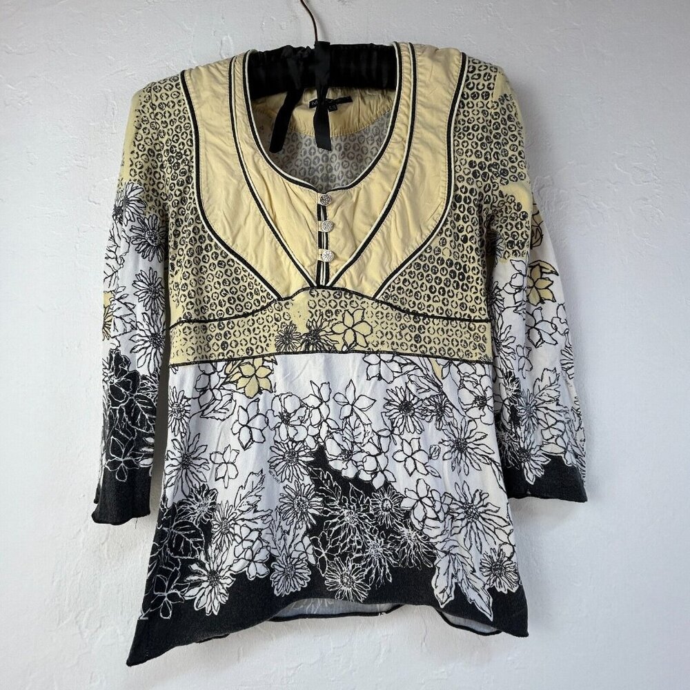 MC Planet Women's Size 6 Mixed Floral Animal Print Henley Top Blouse 3/4 Sleeve
